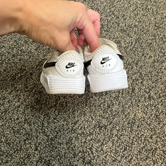 Nike Baby Shoes - Picture 4 of 6